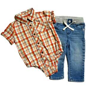 Boys Baby Gap set outfit 6-12 months plaid bodysuit and jeans